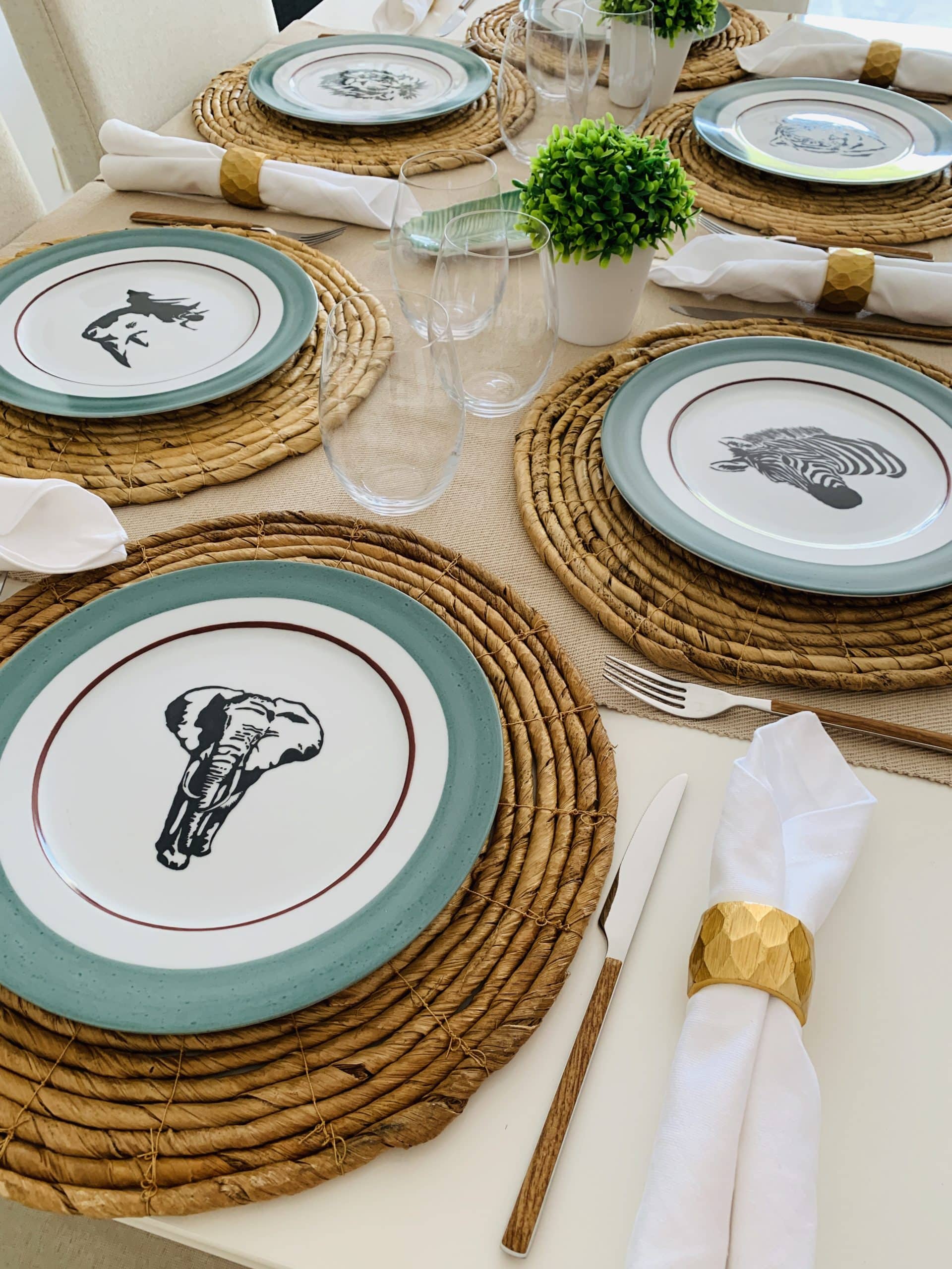 Taller de arte Verde Manzana Vajilla porcelana plato curso Set de 5 platos llanos de porcelana con diseño de animales. Cebra, Jirafa, León, Rinoceronte y Elefante. - Imagen 5