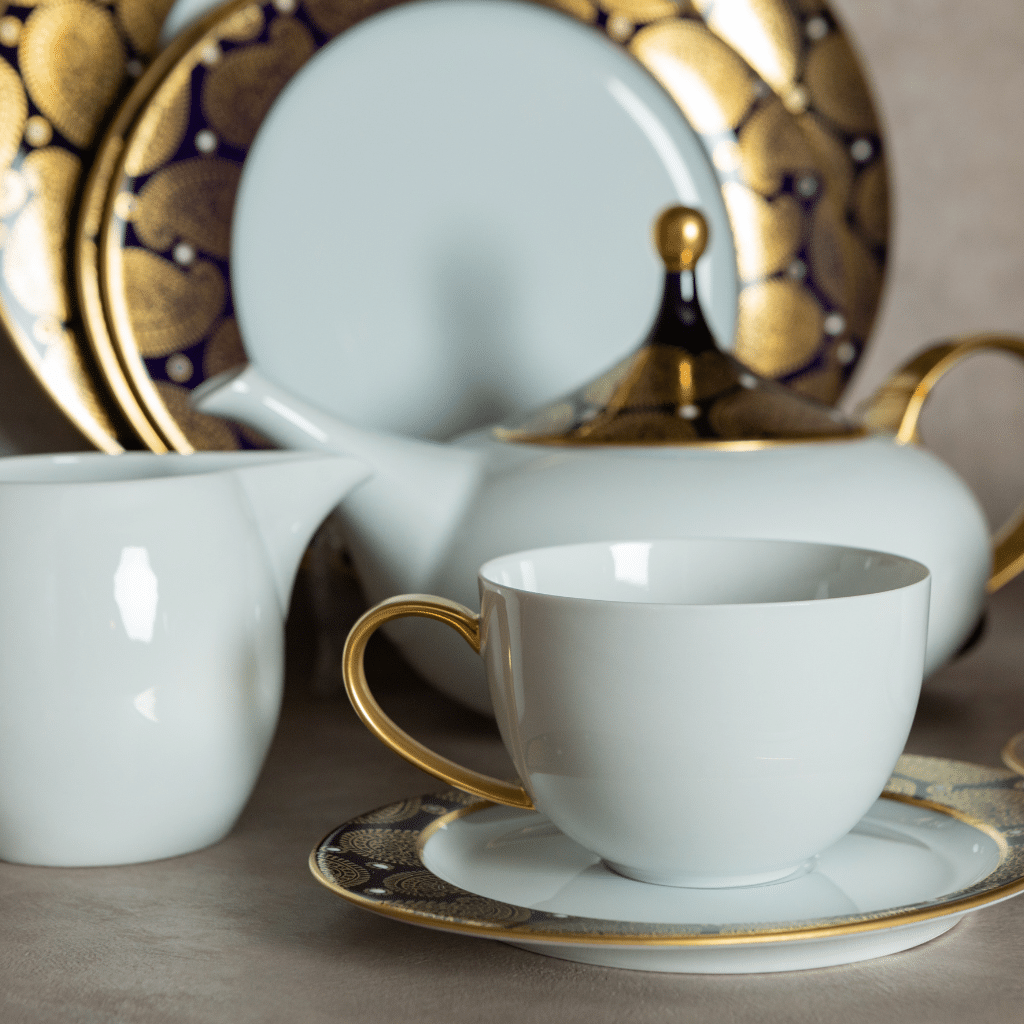 la pintura sobre porcelana