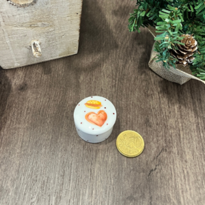 Mini cajita redonda de porcelana con corazón EDICIÓN LIMITADA